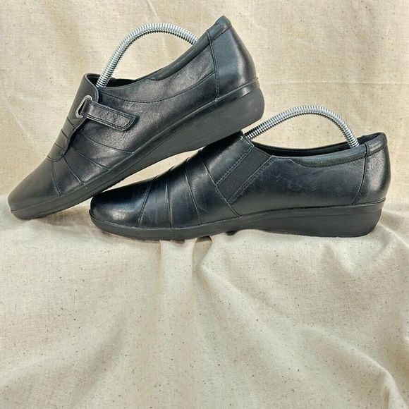 Clarks Collection Women 10 Black Leather Everlay Coda Slipon Casual Loafer Strap - Picture 6 of 8